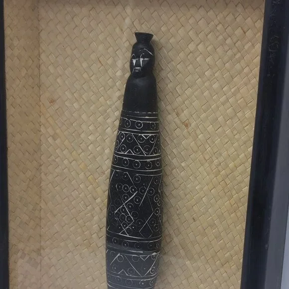 African Statue Shadow Box - Picture 6 of 11